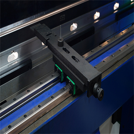 CNC automatik aluminium keluli Hydraulic Press Brek elektrik lembaran logam mesin lentur dengan robot