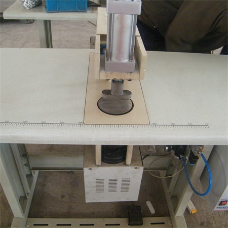 Mesin tebukan dan ricih pelbagai fungsi saluran mesin pemotong keluli sudut sudut besi mesin penebuk pemotong keluli